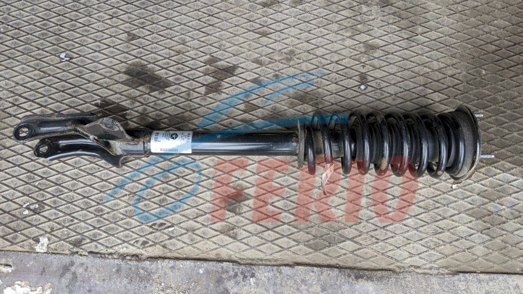 Амортизатор передний левый для Jeep Grand Cherokee (WK2) 3.0d (EXF 241hp) 4WD AT Амортизатор передний левый для Jeep Grand Cherokee (WK2) 3.0d (EXF 241hp) 4WD AT