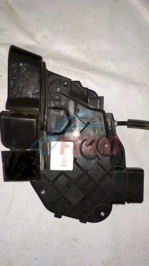 Замок двери задний для Land Rover Discovery (L319) 2007 2.7d (AJD 190hp) 4WD AT Замок двери задний для Land Rover Discovery (L319) 2007 2.7d (AJD 190hp) 4WD AT
