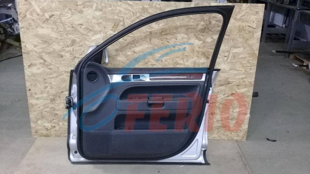 Дверь передняя правая для Volkswagen Touareg (7L) 2006 2.5d (BAC 174hp) 4WD AT Дверь передняя правая для Volkswagen Touareg (7L) 2006 2.5d (BAC 174hp) 4WD AT