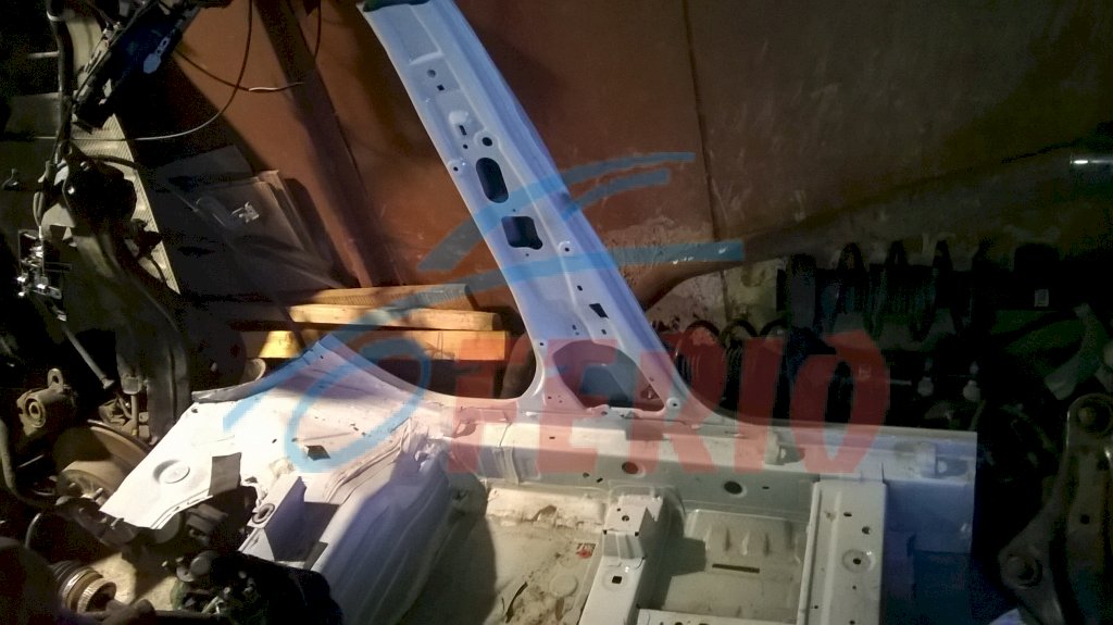 Порог левый для Nissan Juke (YF15) 1.6 (HR16DE 117hp) FWD MT