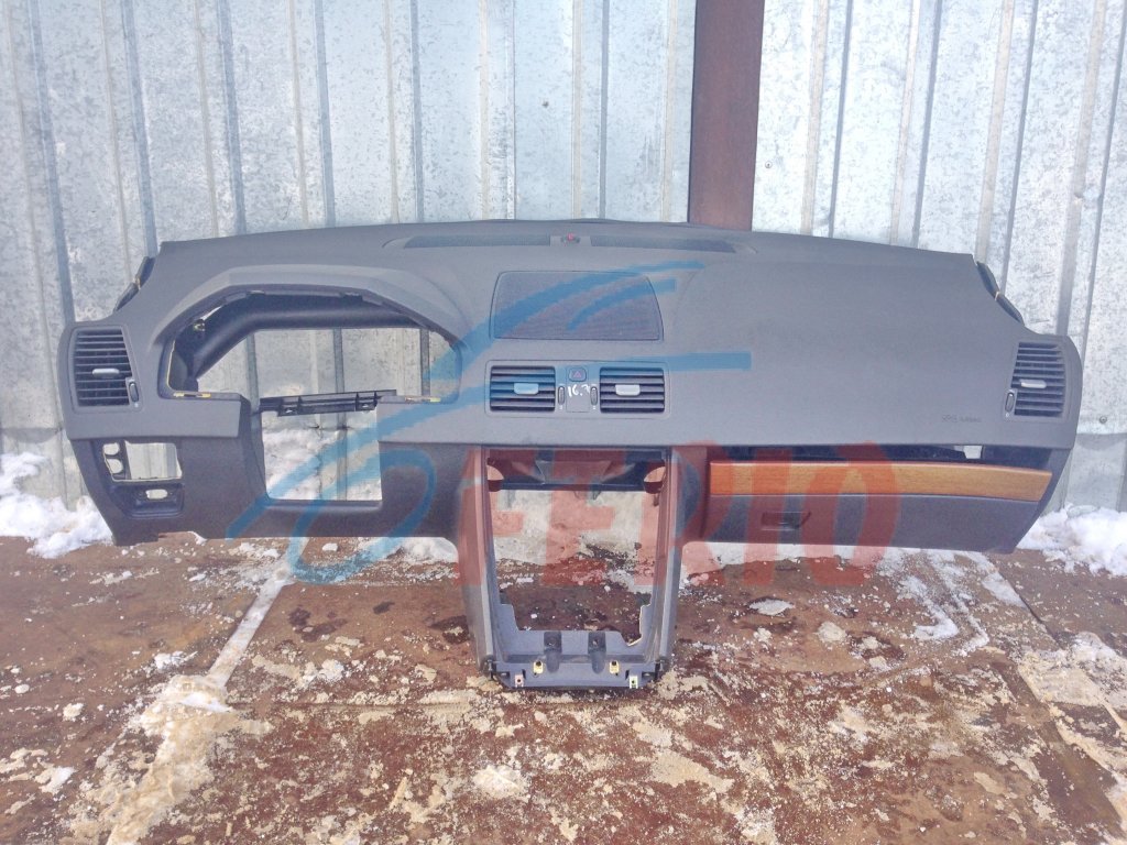 торпедо (в сборе) для Volvo XC90 (C_71) 2.4d (D5244T4 185hp) 4WD MT торпедо (в сборе) для Volvo XC90 (C_71) 2.4d (D5244T4 185hp) 4WD MT