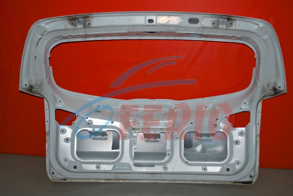Крышка багажника для Kia Sportage (SL) 2012 2.0 (G4KD 150hp) FWD MT Крышка багажника для Kia Sportage (SL) 2012 2.0 (G4KD 150hp) FWD MT