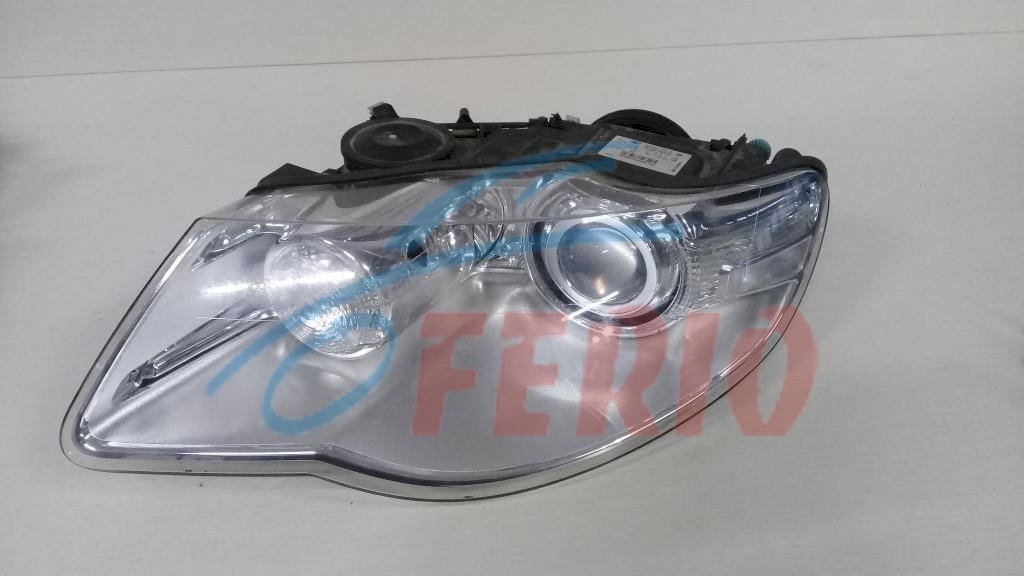 Фара ксенон левая для Volkswagen Touareg (7L) 2010 3.0d (CASA 239hp) 4WD AT Фара ксенон левая для Volkswagen Touareg (7L) 2010 3.0d (CASA 239hp) 4WD AT