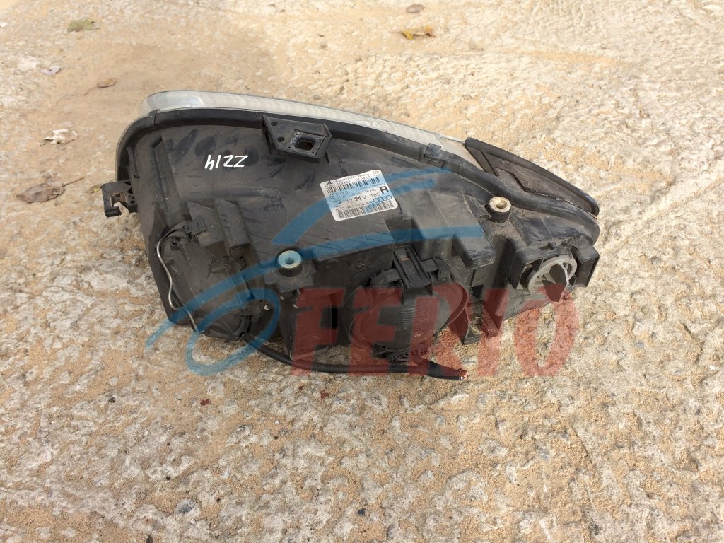 Фара правая для Audi A4 (8EC, B7) 2008 1.9d (BKE 115hp) FWD AT Фара правая для Audi A4 (8EC, B7) 2008 1.9d (BKE 115hp) FWD AT