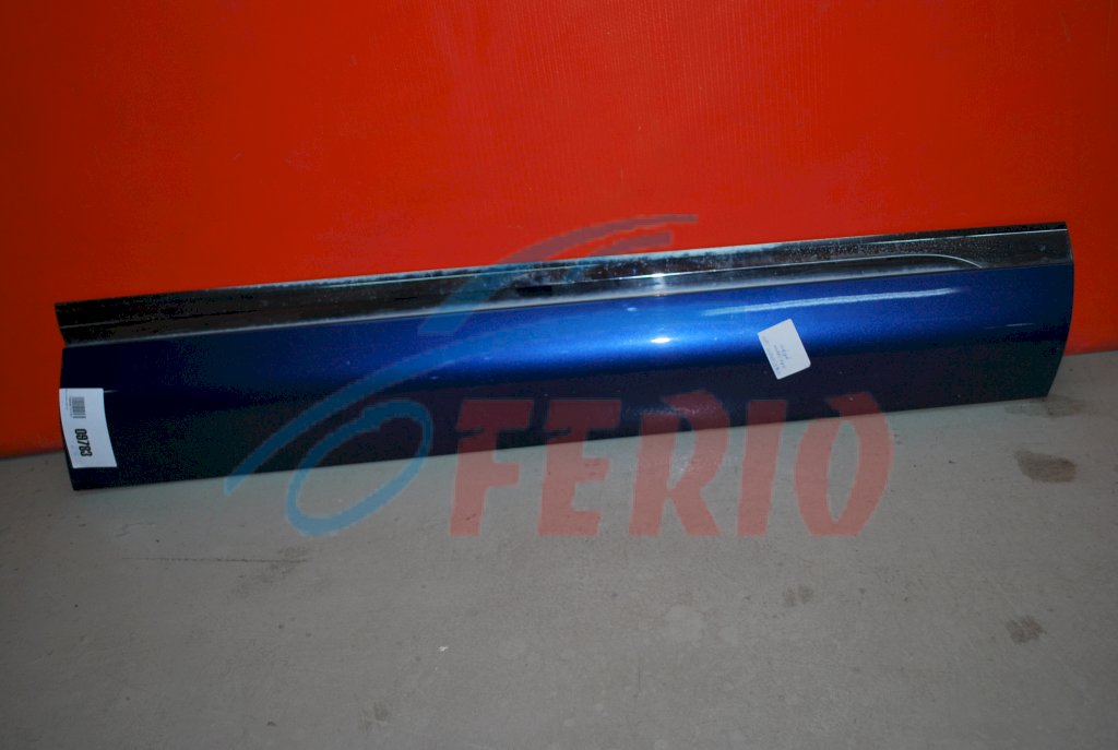 Молдинг двери передний правый для Volkswagen Touareg (7L) 2010 3.0d (CASA 239hp) 4WD AT Молдинг двери передний правый для Volkswagen Touareg (7L) 2010 3.0d (CASA 239hp) 4WD AT